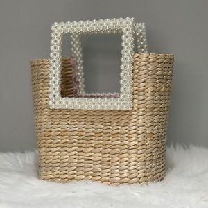 Handbag with Pearl detail